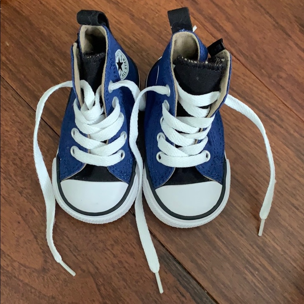 Blue chuck Taylor converse high tops NWOT